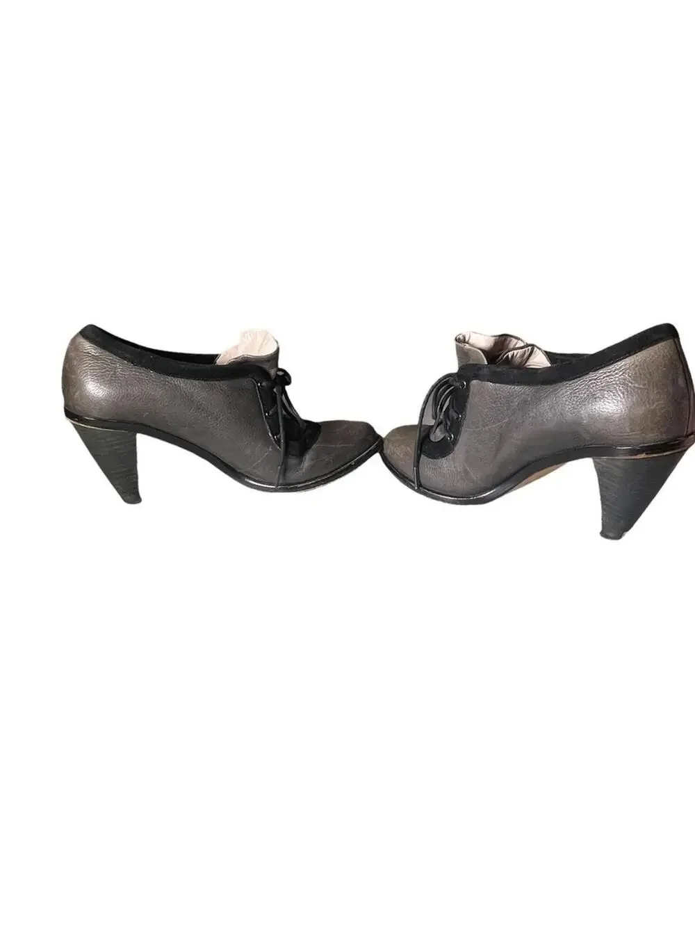 Plenty by Tracy Reese Wayne Oxford Heels 7 37.5 Gray Black Lace Up Bootie Retro
